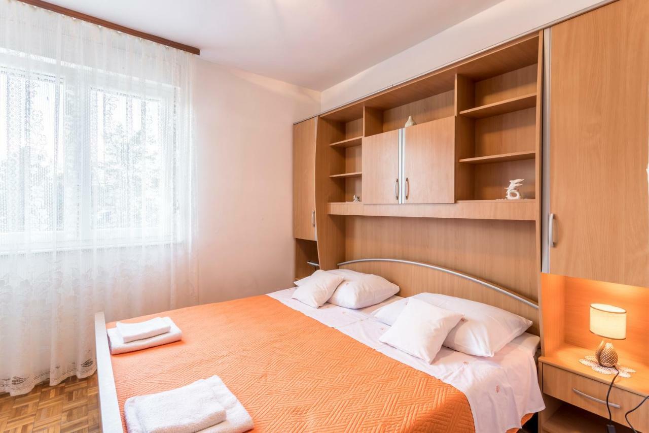Apartment Kossi Split Bagian luar foto