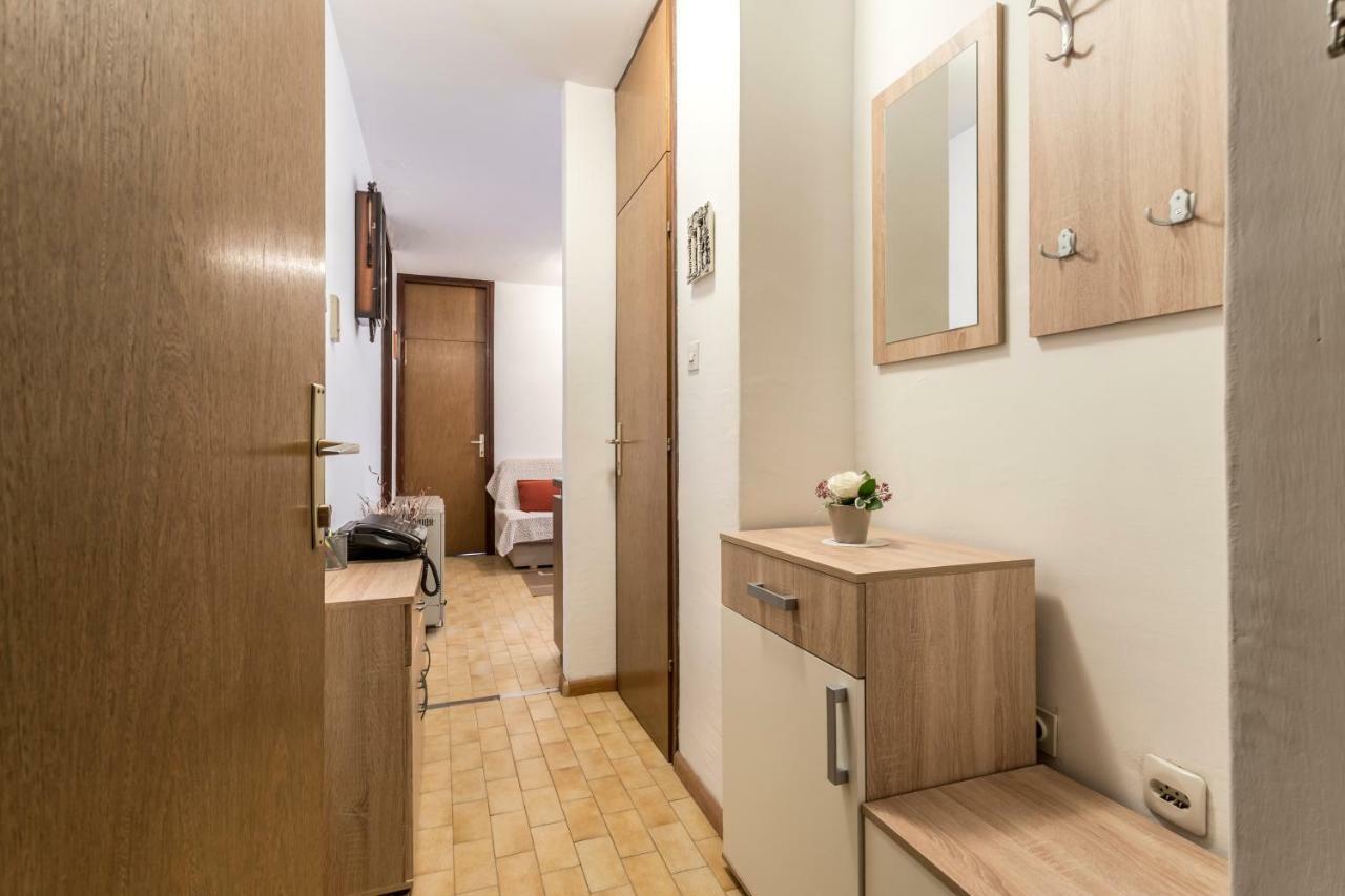 Apartment Kossi Split Bagian luar foto